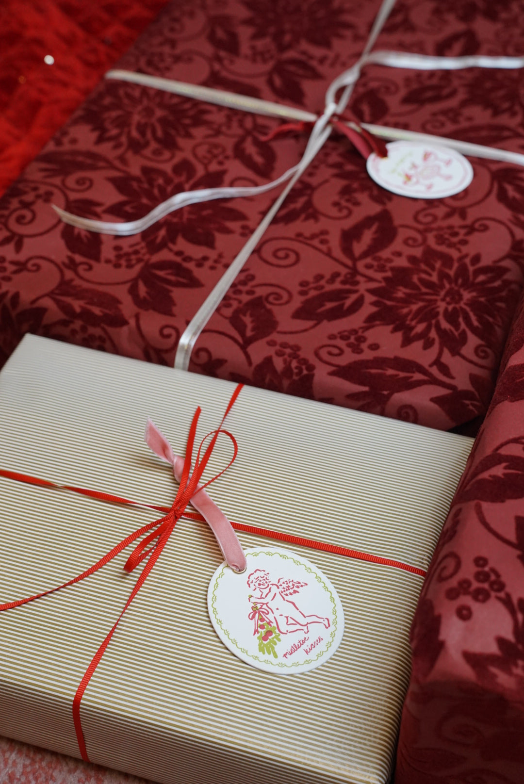 "Mistletoe Kisses" Letterpress Holiday Ornament / Gift Topper