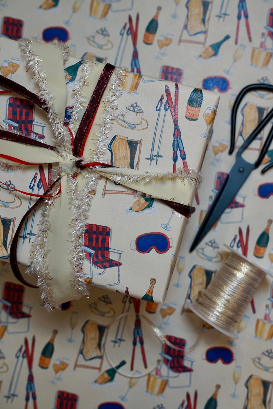 Après Ski Wrapping Paper
